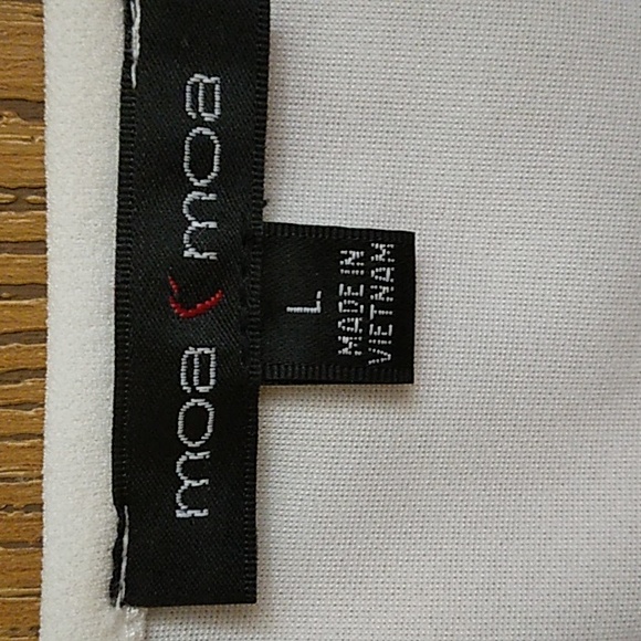 Moa Moa Cream Thick Strap Cropped Fitted Tank Top - Picture 3 of 4